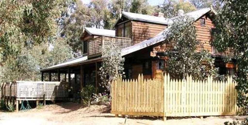 Moonbeam Cottages & Rainbow Cafe Moonambel 외부 사진